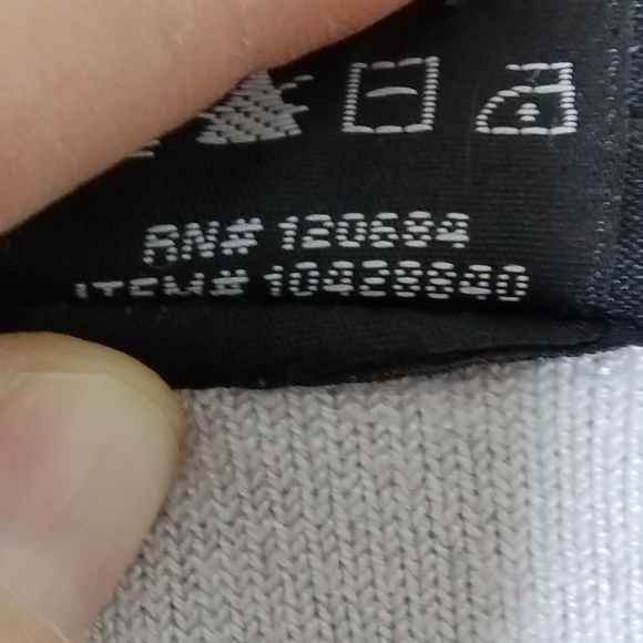 Torrid x Rebel Wilson Black White Spellout Sweater Size 3X - Picture 7 of 7